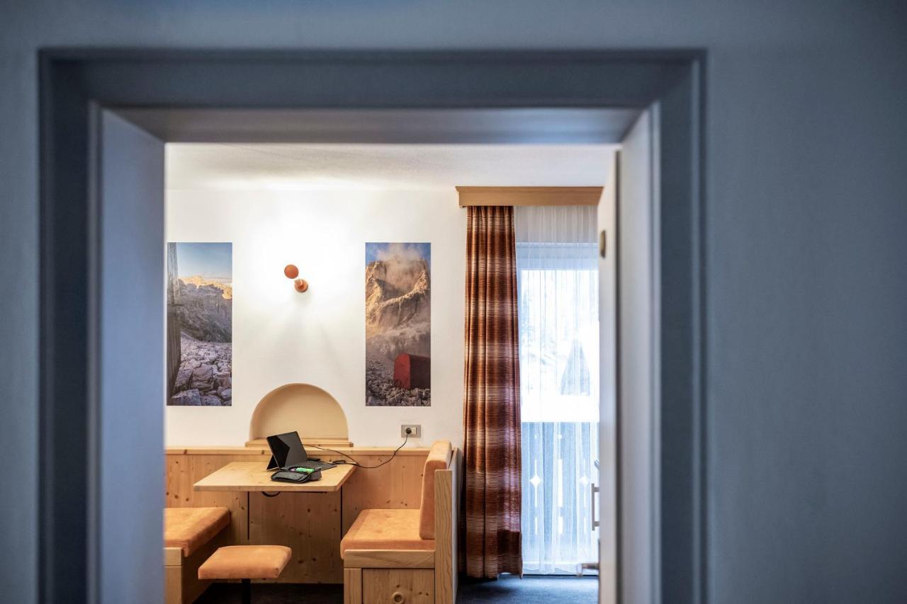Garni Reider Hotel Sexten Exterior photo