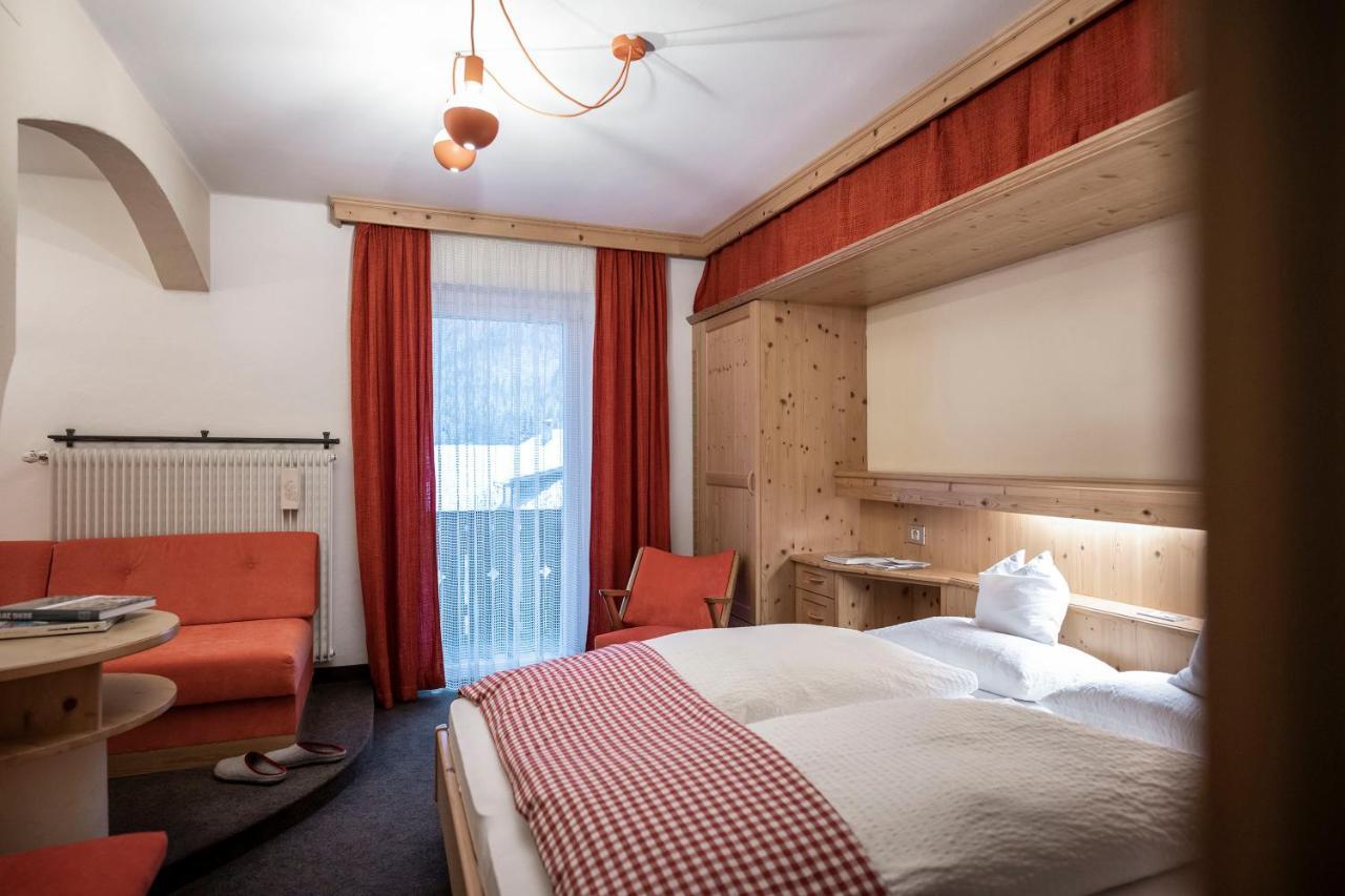 Garni Reider Hotel Sexten Exterior photo
